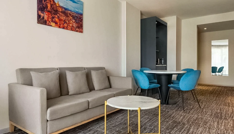 هتل رامادا بای ویندهام تفلیس اولد سیتی